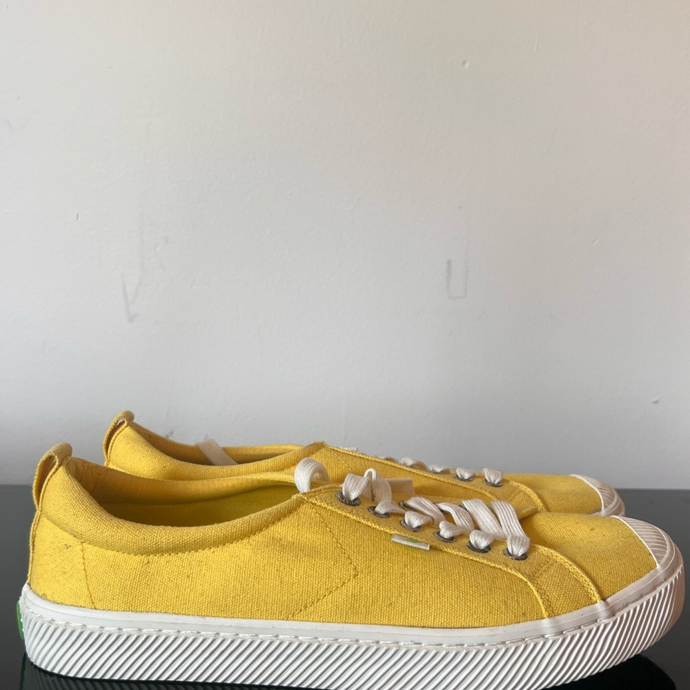 Cariuma OCA LowTop Canvas Sneakers Yellow Unisex Men’s Size 10 Women’s Size 11.5 - Picture 2 of 10